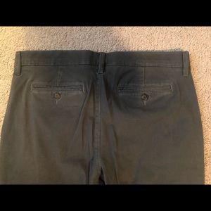 Men’s 34x30 Sonoma Flex wear pants.